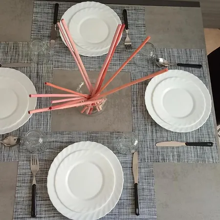 Διαμέρισμα Apartment, *