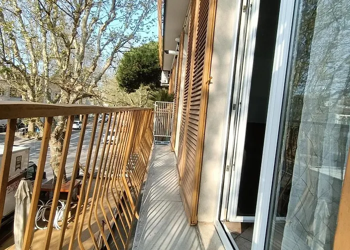 Apartment, 马里纳－迪拉文纳