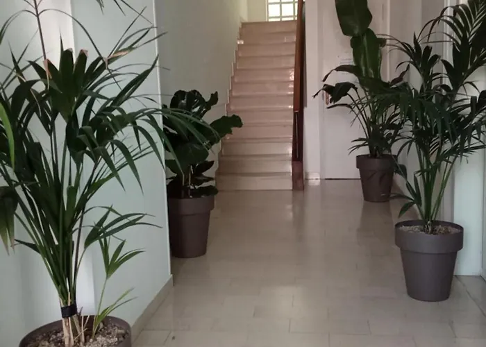 Apartment, * 马里纳－迪拉文纳